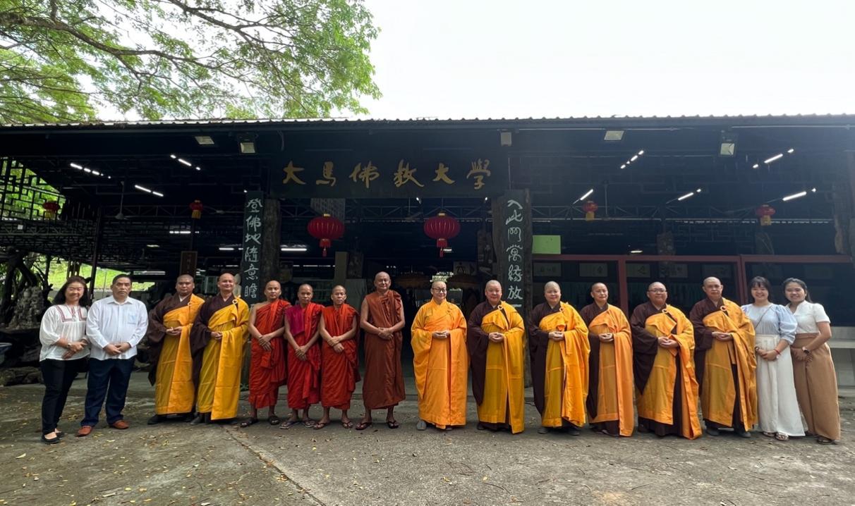 A group of people in robes

Description automatically generated with medium confidence