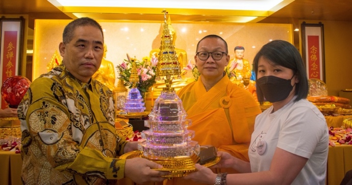 《Waki Relic Musuem, Malaysia presented 58 units of Waki Relic Pagodas For Enshrinement》
