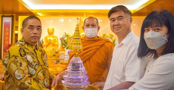 《Waki Relic Musuem, Malaysia presented 58 units of Waki Relic Pagodas For Enshrinement》