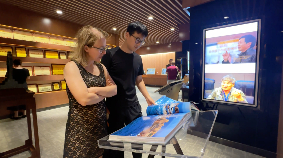 f66111adda2cd8f580ff8710aab2ac2