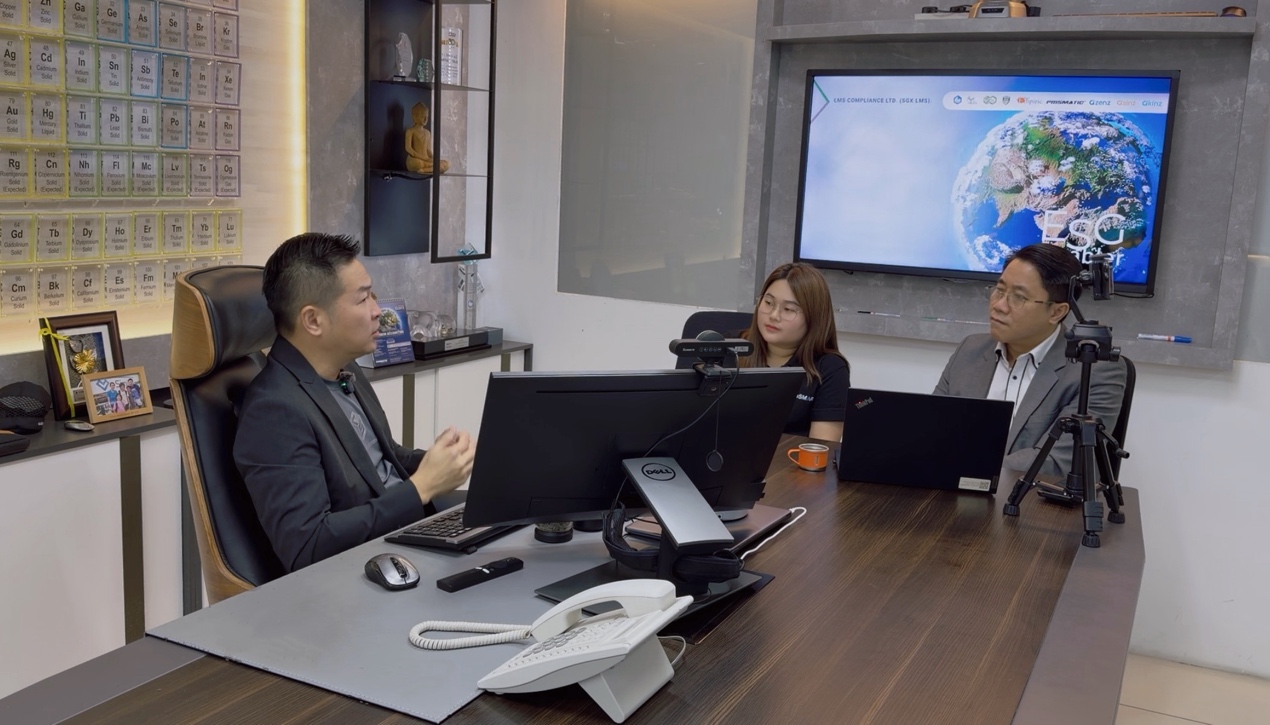 桌子上的电脑

AI 生成的内容可能不正确。